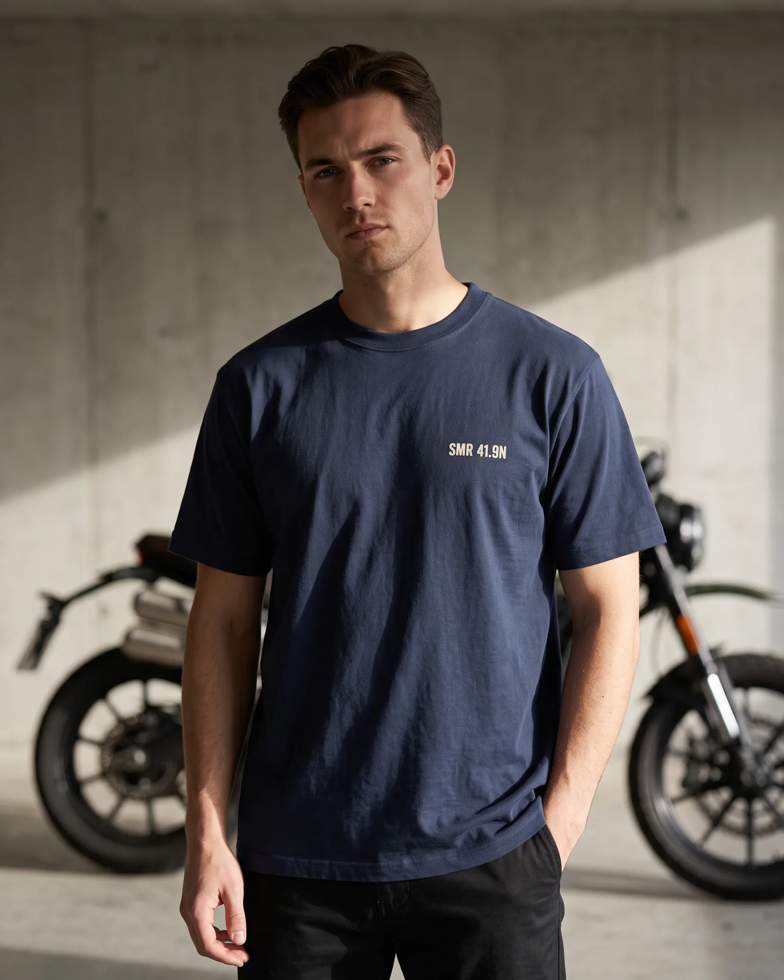 SMR Coordinate Tee midnight worn by model