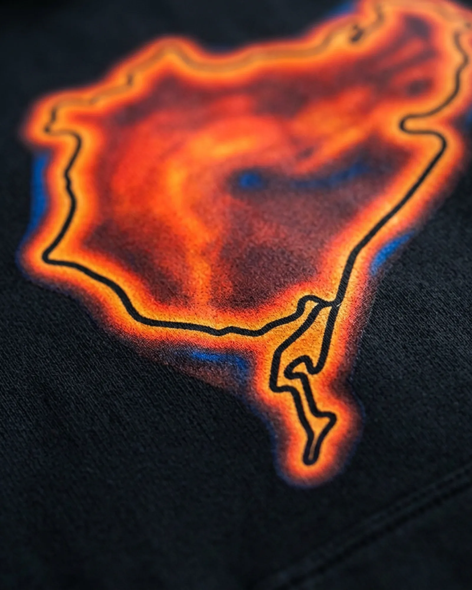 SMR Heatmap Hood midnight print detail